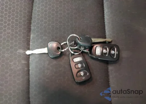 2018 Hyundai Elantra Sel из США, поврежденный, VIN 5NPD84LFXJH383094